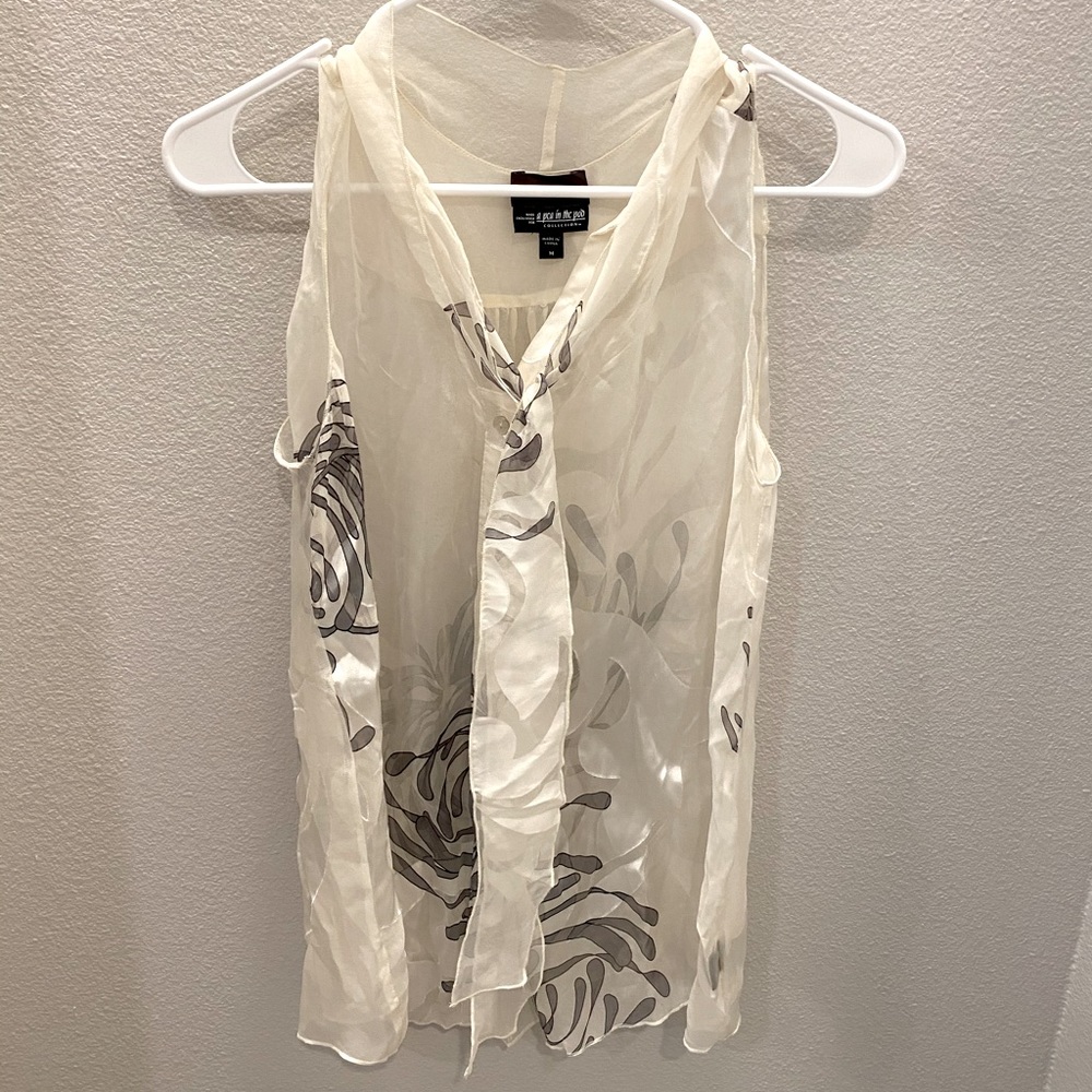 Pea in a pod button up blouse